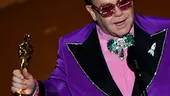 Elton John, diagnosticat cu pneumonie, la 72 de ani. Şi-a pierdut vocea pe scenă
