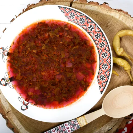 Secretele ciorbei de lobodă. Cum obții o zeamă sănătoasă și gustoasă?