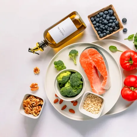 Top 5 alimente care reduc inflamația în mod natural (fără medicamente)