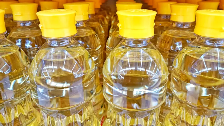 Acest ulei prezent în sute de produse ar putea declanșa obezitatea. Se regăsește în toate supermarketurile