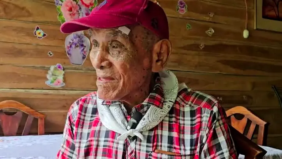 Fermierul de 119 ani care ar putea deveni cel mai bătrân om din lume. Merge singur, joacă domino și are o dietă surprinzător de simplă