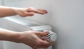 De ce miroase urât caloriferul când îl pornești după luni de pauză