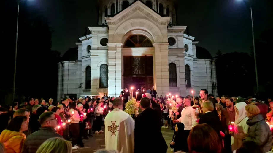 Când se sfințește pasca. Ora la care credincioșii primesc binecuvântarea bucatelor