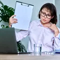 Un medicament folosit împotriva bufeurilor ar putea avea un efect neașteptat. Ce au descoperit cercetătorii