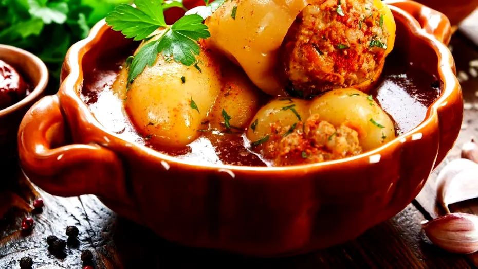 Rețetă de ardei umpluți cu cartofi! Un deliciu când nu consumi carne. Ai nevoie de puține ingrediente