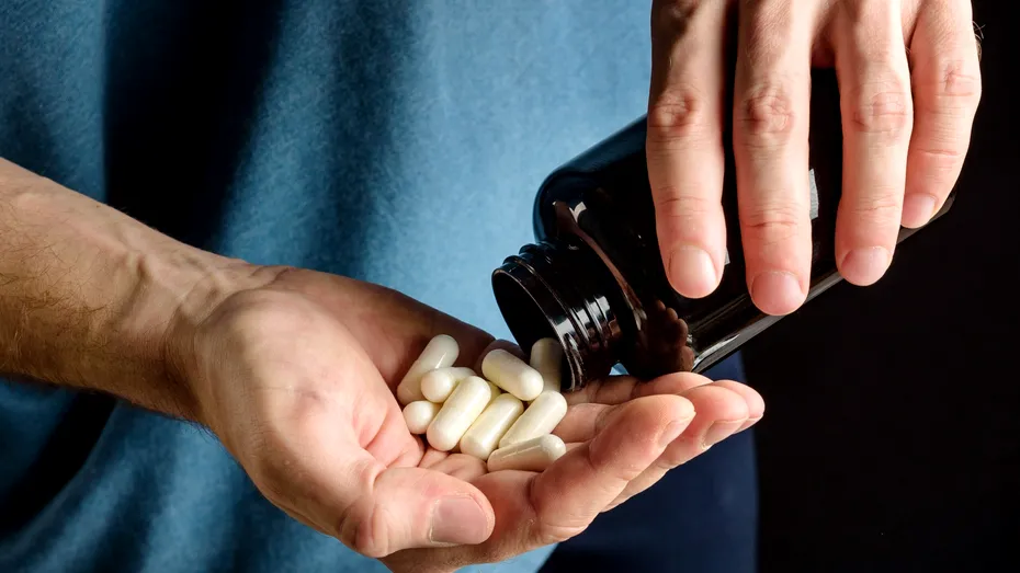 Cel mai bun supliment pentru încetinirea îmbătrânirii, dezvăluit de un expert în longevitate