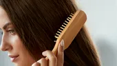 Glossing-ul pentru păr: ce este și ce beneficii are
