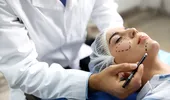 Cum se apără medicul estetician în cazul femeii aflată în moarte cerebrală, după un lifting facial