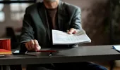 Când trebuie depus dosarul de pensionare și în cât timp vine prima pensie? Termenele pe care trebuie să le știe toți românii