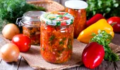 Cum să pui zarzavat pentru iarnă la borcan. Trucul gospodinelor ca să nu facă floare