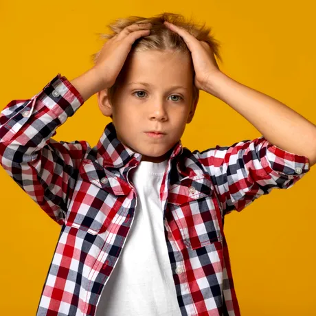 Nu orice comportament hiperactiv sau neatent este ADHD. Cum poate reflexul Moro să influențeze concentrarea copiilor