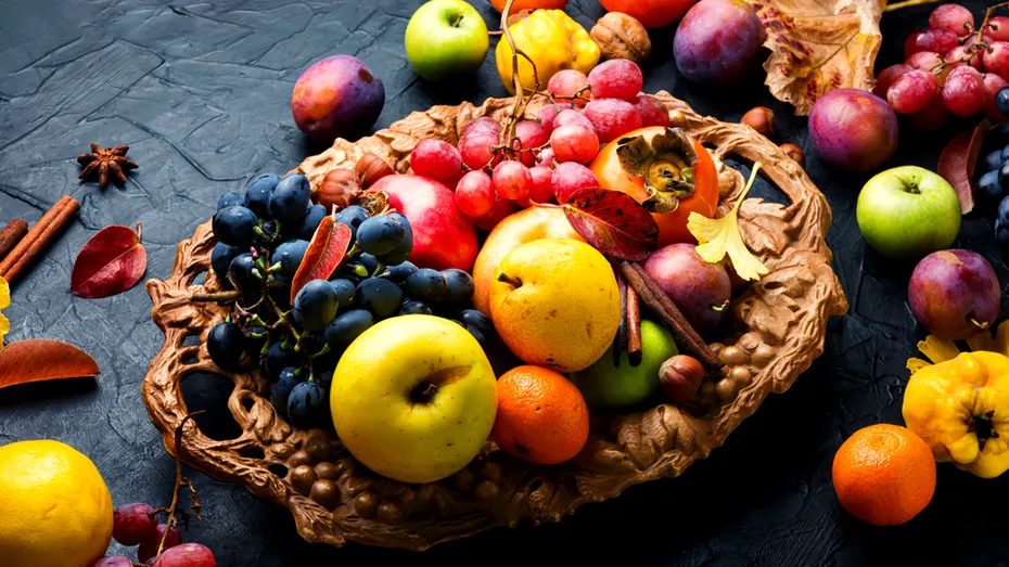 Fructul care poate proteja oasele și reduce riscul de osteoporoză. Ai nevoie doar de o porție zilnică