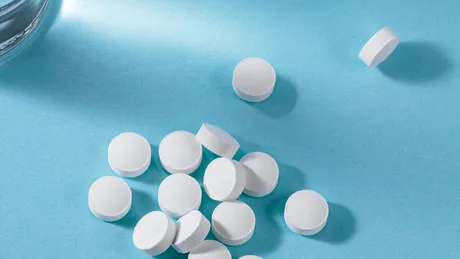 ⁠Persoane care nu ar trebui să ia paracetamol. Recomandări de care să ții cont pentru a evita supradozarea sau problemele de ficat