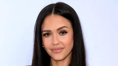 Jessica Alba, formidabilă la 41 de ani