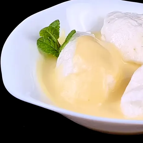 Lapte de pasăre, rețeta autentică! Un desert rapid de preparat