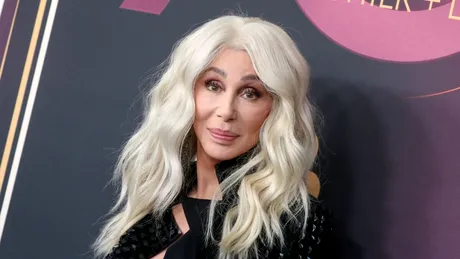 Cher, absolut superbă la 76 de ani