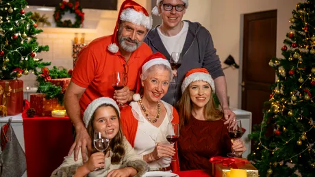 Tradiții și obiceiuri de Crăciun. Ce se face în ziua Nașterii Domnului