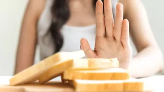 Cum să mănânci pâinea dacă ești în deficit caloric. Regula de bază care te ajută să slăbești, fără să renunți la ea