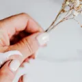 (P) Cum alegi crema de mâini potrivită atunci când vrei o îngrijire inspirată din natură