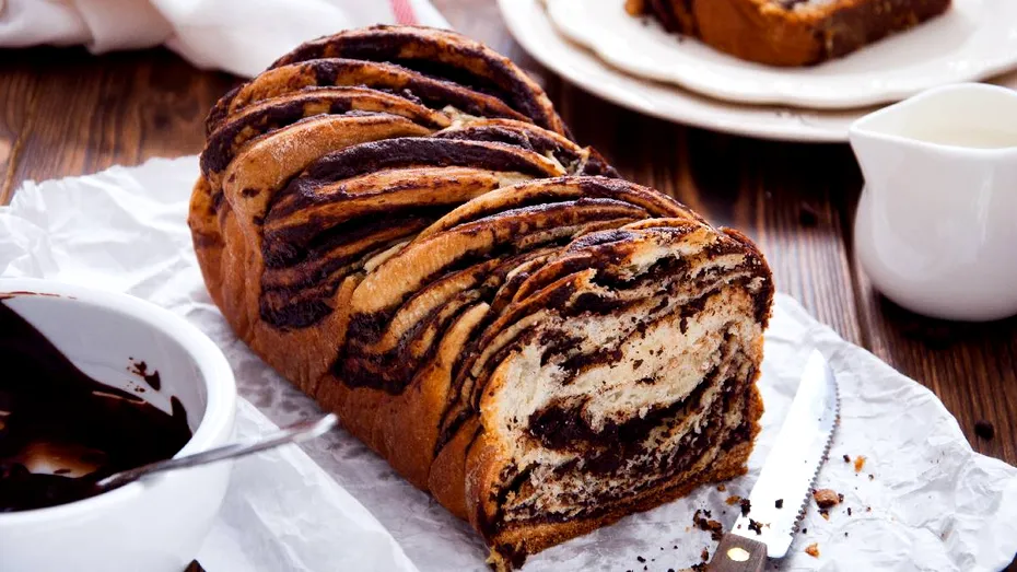 Babka delicioasă cu ciocolată – Prăjitura răsucită ce încântă simțurile