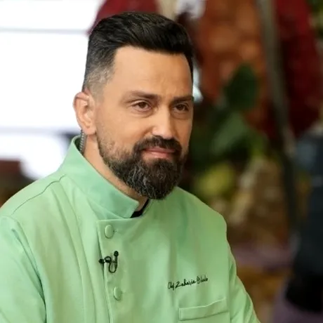 Rețeta lui Orlando Zaharia de salată de ardei copți. „Se simte gustul prin telefon? Așa îi făcea mamaia”