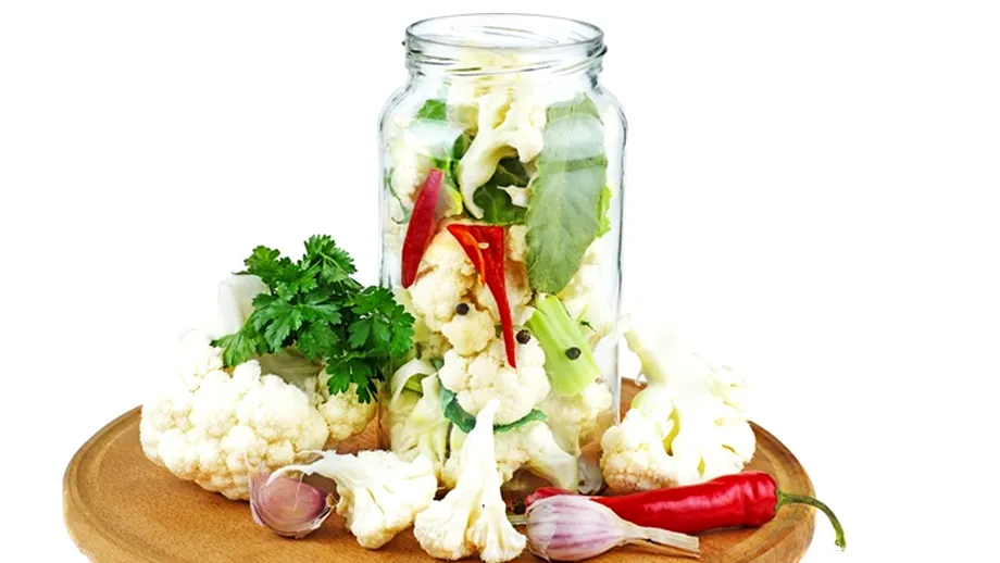 Conopida murată perfectă. Trucuri pentru un gust crocant și o aromă autentică care se păstrează