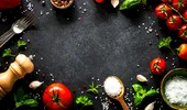 Un condiment foarte utilizat în bucătărie poate crește riscul de cancer la stomac cu 40% (STUDIU)