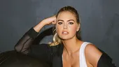 Kate Upton: 5 exerciţii care o ajută să-şi tonifieze corpul, după sarcină