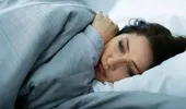 Trei simptome care apar dimineața și pot ascunde o boală periculoasă. Mulți nici nu știu că o au