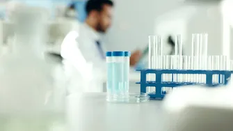 Ai împlinit 35 de ani? Analize medicale care te pot ajuta să previi probleme grave de sănătate