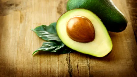Avocado, fructul-minune care menţine sănătatea şi silueta - VIDEO by CSID