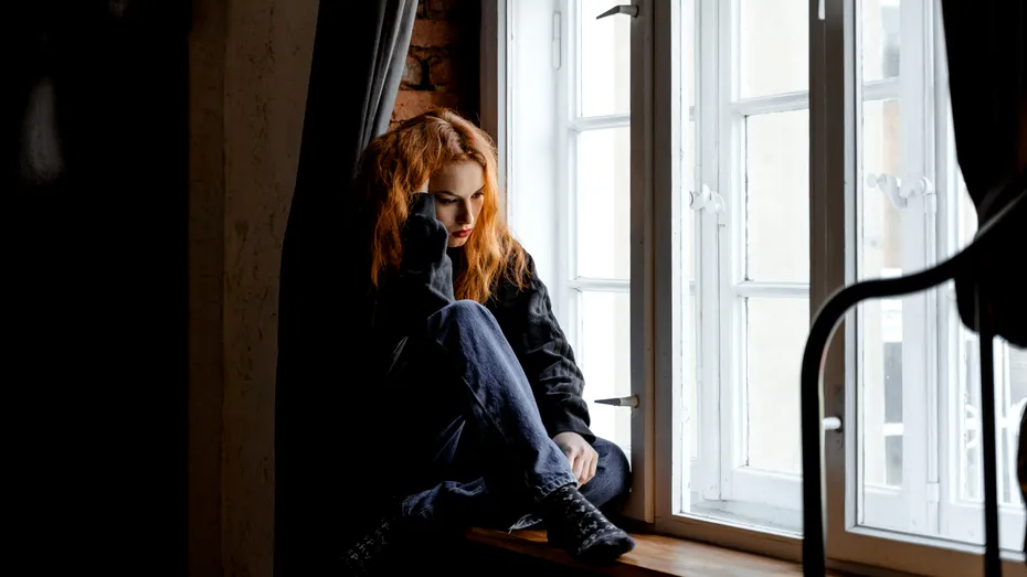 Sindromul impostorului în relația de cuplu: 5 semne că te confrunți cu el fără să realizezi