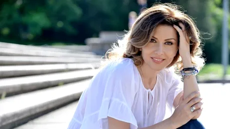 Carmen Brumă, despre decizia de a începe o nouă facultate la 40+: „Poate, pentru prima oară în viața ei, învață cu sens” / EXCLUSIV