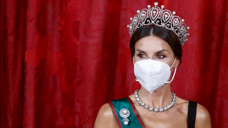 Regina Letizia a Spaniei, apariție impresionantă în vreme de COVID