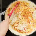 Ai scăpat prea multă sare în pilaf? Ce să pui, ca să repari problema