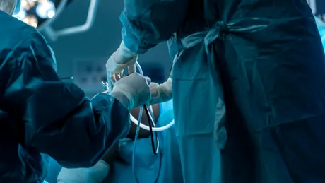 O femeie a murit în timpul unei operații de stent, după ce spitalul a rămas 10 minute fără curent