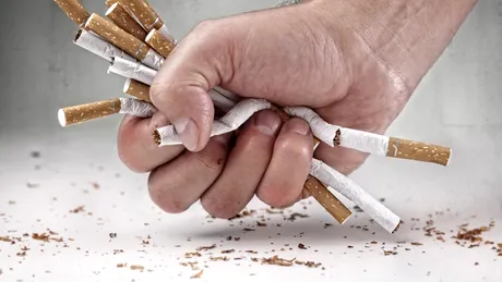 Reducerea riscurilor asociate fumatului, în prim-plan. Țările care au adoptat strategii de harm reduction înregistrează scăderi semnificative ale procentului de fumători