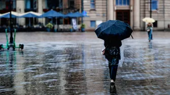 Vremea de 1 Mai se schimbă radical. Temperaturi scăzute, ploi și vânt în toată țara