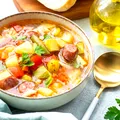 Ciorbă de cartofi cu Cârnați Grătărescu Cris-Tim
