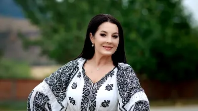 Cum arată Angela Rusu după operația de micșorare a stomacului. Transformarea spectaculoasă a artistei