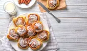 Rulouri cu scorțișoară, un desert perfect pentru cafeaua de dimineață. Cum se prepară „melcișorii” aromați