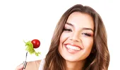 10 alimente care menţin sănătatea dinţilor
