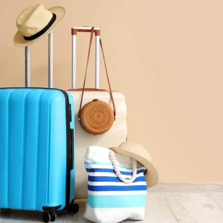 (P) Ce nu trebuie să-ți lipsească din bagaj când mergi la mare?