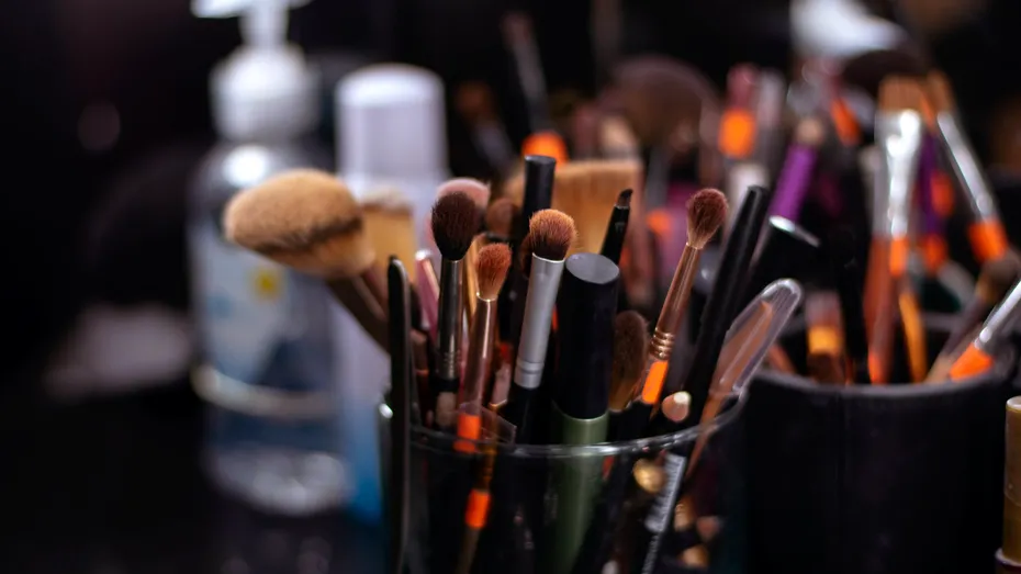 5 obiceiuri de frumusețe care pot dăuna major tenului tău