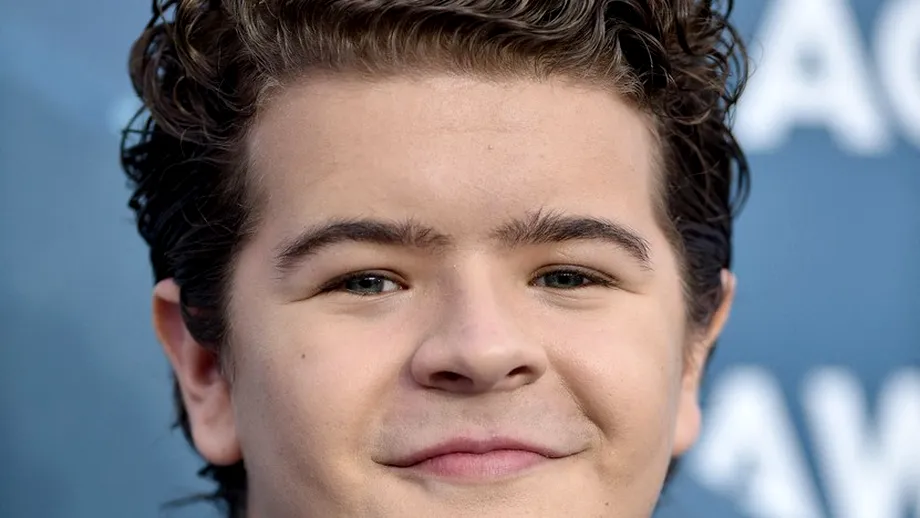 Cel mai simpatic actor din Stranger Things, operat recent din cauza unei afecţiuni rare a oaselor