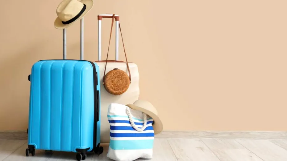 (P) Ce nu trebuie să-ți lipsească din bagaj când mergi la mare?