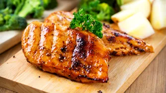 Cele mai sănătoase și cele mai nesănătoase garnituri pentru fripturi. Cum faci alegeri care îți susțin sănătatea