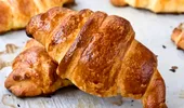 Croissant cu unt pentru mic dejun – Reteta Video
