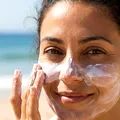 Care este cea mai sănătoasă cremă de protecție solară, potrivit experților în dermatologie
