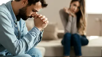 Aproape jumătate dintre români spun că renunță la vacanțe. Hainele și ieșirile în oraș, pe lista tăierilor / VIDEO